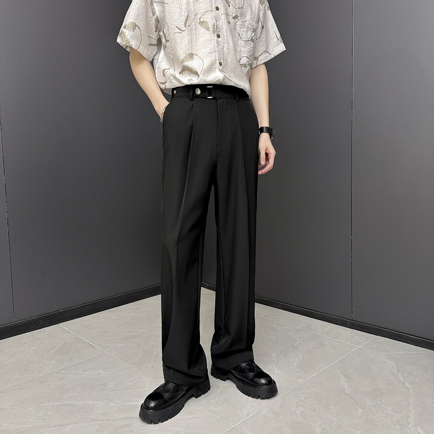 Trendy Edgy And Stylish Slouchy Casual Pants From A Streetwear Brand - Zenvuxe